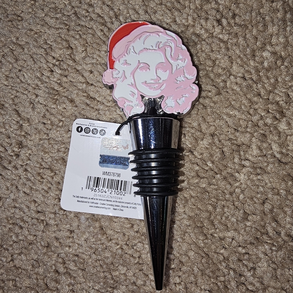 A Pair Of Dolly Parton Wine Bottle Stoppers. NWT - Picture 4 of 4